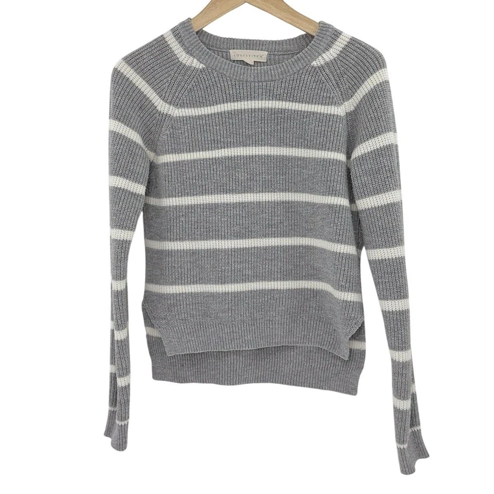 Suéter Tejido a Rayas Gris y Blanco Lovestitch Talla M Preppy Mínimo Modesto Foto 1 de 4