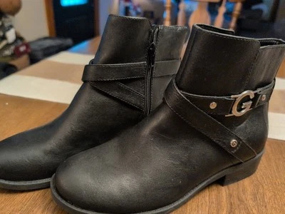 G by GUESS InSide Zip Boots Women’s Sz 7.5 Black Leather w/Buckle & Logo Bootie  - Image 1 of 4