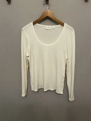 Top acanalado de manga larga Cyrus para mujer talla grande marfil Foto 1 de 4