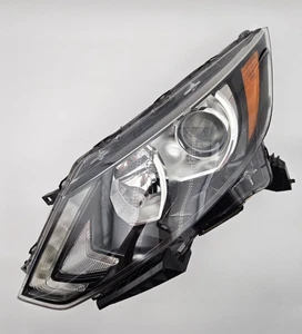 Faro lateral izquierdo del conductor Nissan Rogue Sport 2017-2019 OEM - 2 rasguños - Imagen 1 de 22