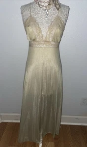 Bari langes NYLON Empire Taille Nachthemd MADE USA Spitze rückenfrei Damen M nude - Bild 1 von 11