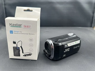 JVC Everio GZ-MS110BU Camcorder 45x Zoom Bundle Tested.                   K - Image 1 of 4