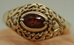 100% Genuine Vintage 9k Solid Yellow Gold 0.25ct Filigree Garnet Ring Sz 7.75 P - Picture 1 of 11