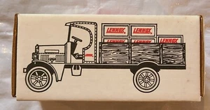 Ertl Lennox 1925 Kenworth Crate Bank Die Cast 1/25 Scale NEW - Picture 1 of 5