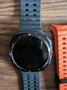 Samsung Galaxy Watch Ultra 47mm LTE (SM-L705U) - EXTRA Straps, PREOWNED!! - Photo 1 sur 4