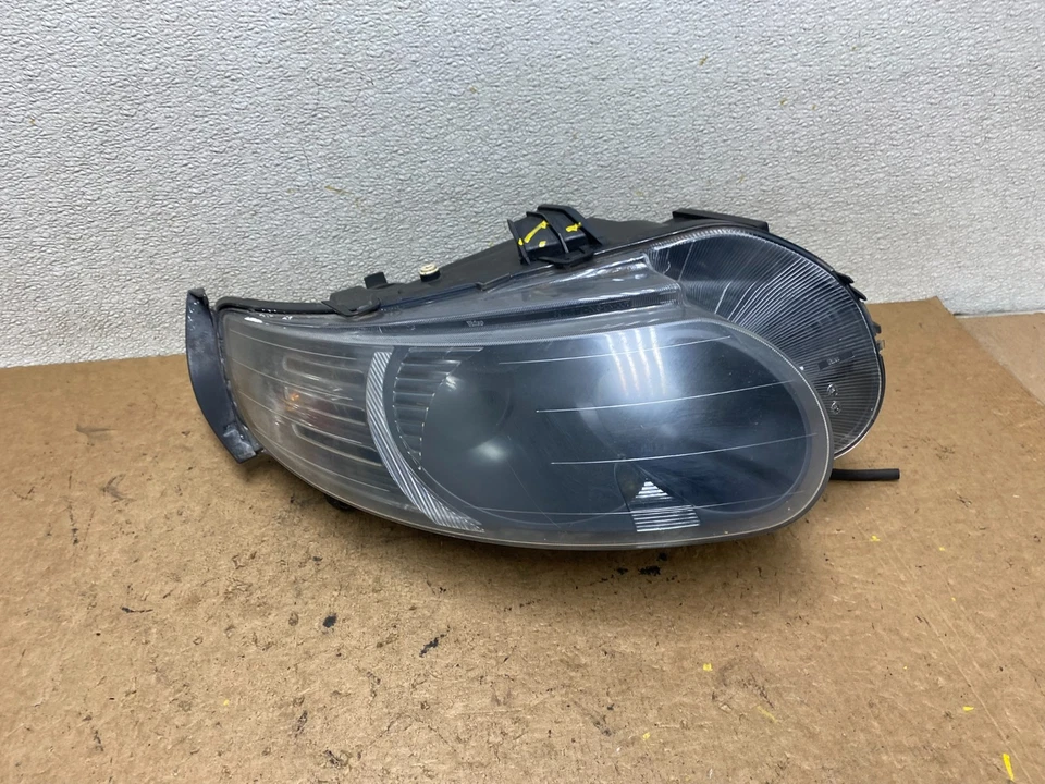 Faro xenón lateral derecho pasajero Saab 95 9-5 2006 a 2009 T0621 DW Foto 1 de 4