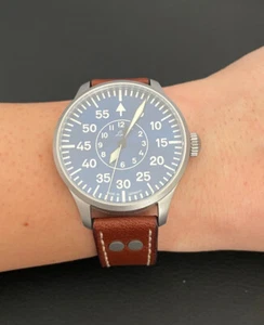 Laco Fliegeruhr Basis Aachen Blaue Stunde 42 MB (Automatik, 42 mm) Neuwertig OVP - Bild 1 von 6