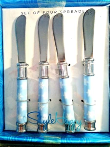 Style Happy SPREADER MESSER (4) 6-3/4" Duplex blau Schneeflocke Design verpackt - Bild 1 von 6
