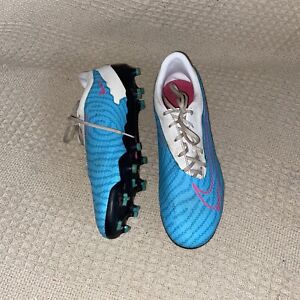 Nike Phantom GX Academy feste Boden Fußballschuhe blau weiß Größe UK 10 - sehr guter Zustand