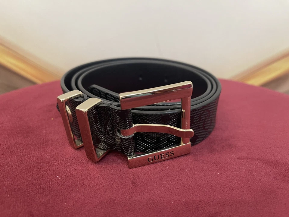 Guess Gürtel Schwarz für Damen - Bild 1 von 3