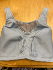 Glamorise Sport Wire-free #1066 Sports Bra 34J pale blue - Picture 1 of 6