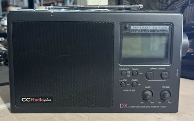 VINTAGE SANGEAN CC RADIO PLUS DX AM/FM/TV/WEATHER BAND RECEIVER - Image 1 of 4