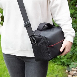 MaD Medium Waterproof Camera Case Shoulder Bag for Digital SLR such as Canon EOS - Picture 1 of 7