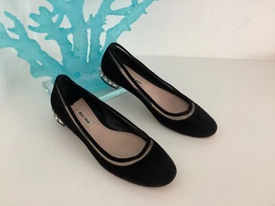 MIU MIU ZAPATOS PLANOS DE GAMUZA CON ADORNO DE TACÓN DE CRISTAL TALLA 37.5 / US 7 Foto 1 de 4