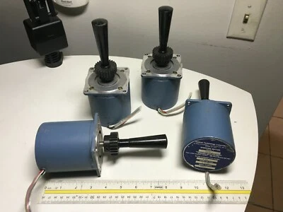 Cantidad. de 1 Motor paso a paso Control Technology Corporation (CTC) Modelo 3906 2,5 VDC Foto 1 de 4