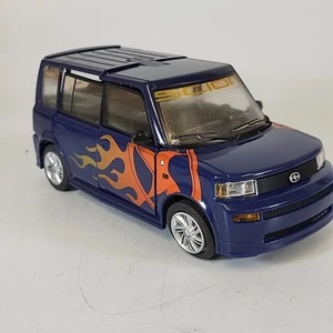 Transformers Alternators Skids Scion xB Action Figure 2005 Hasbro + Instructions - Picture 1 of 10