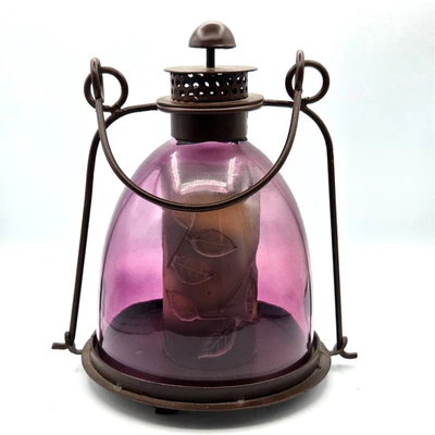 Спасенный фиолетовый деревенский подвесной фонарь для свечи стеклянный сарай фермерский дом сделано в Индии - Изображение 1 из 4