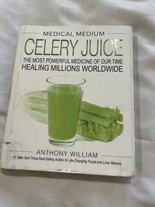 The Celery Juice Book The Most Powerful Medicine of Our Time - Picture 1 of 14
