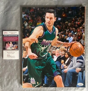 J.J. REDDICK SIGNED MILWAUKEE BUCKS 11X14 PHOTO JSA AUTHENTICATED AE06753 - Picture 1 of 1