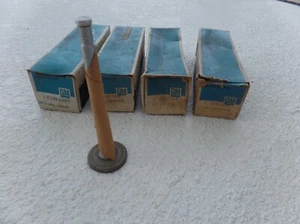1968 - 1974 Buick GS Centurion Regal Skylark LeSabre Exhaust Valves 1381658 NOS - Picture 1 of 2