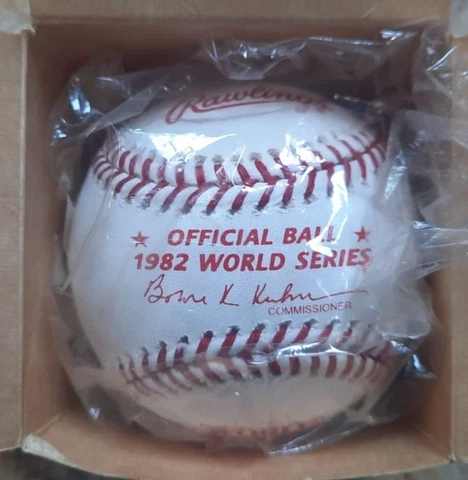 1982 WORLD SERIES BASEBALL-ST LOUIS CARDINALS-MILWAUKEE BREWERS-MINT IN A BOX Cover