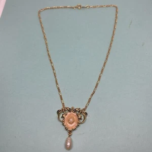 New Avon Goldtone Pearl Drop Necklace 16” - Picture 1 of 3