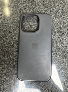 ORIGINAL Apple Silicone Case with MagSafe for iPhone 14 Pro - Midnight Black - Zdjęcie 1 z 8