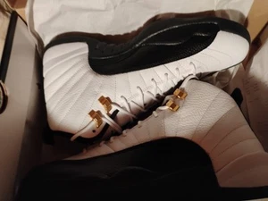 Size 8.5 - Jordan 12 Retro taxi release 2013 Ds - Picture 1 of 7