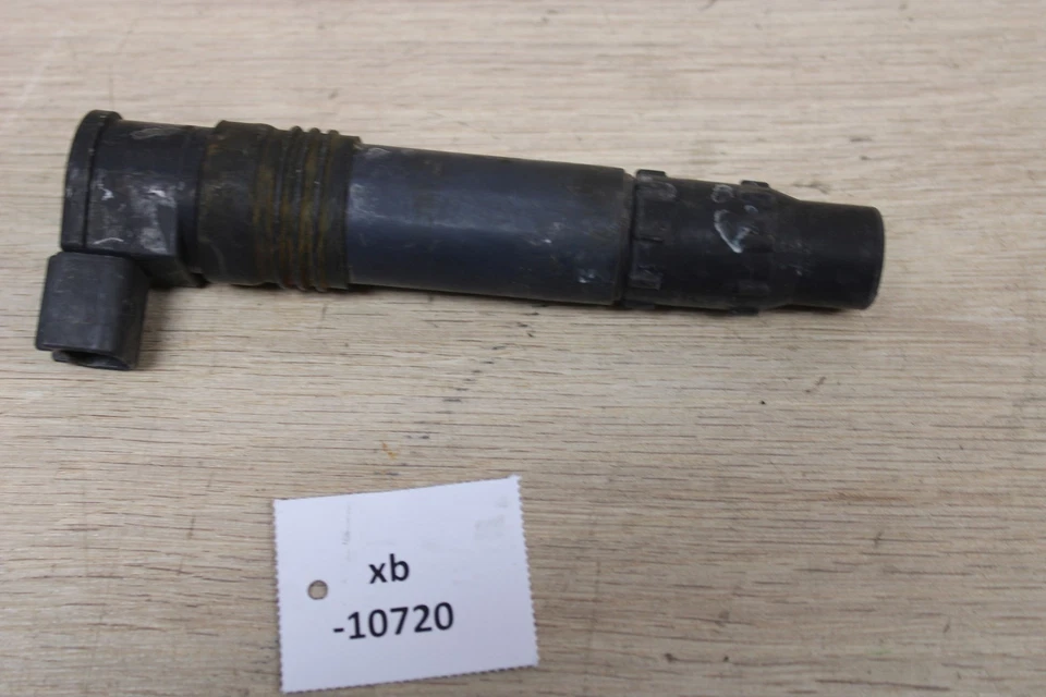 Kawasaki Z750 ZR750J 04-06 21171-0028 Zündspule /Stecker xb10720 - Bild 1 von 1