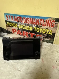 Toyota Corolla 2017 2018 2019 pantalla de visualización AM FM receptor de radio OEM 8614002520 - Imagen 1 de 5