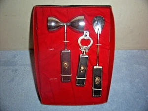 VINTAGE ROMAN SOLDIER SILVERPLATE UTENSIL SET: SCOOPER, BOTTLE OPENER AND SPOON - Picture 1 of 5