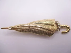 vintage Gerry's closed folded umbrella rhinestones textured brooch pin 0220 - Picture 1 of 7