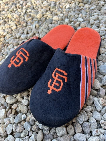 MLB San Francisco Giants Stripe Logo Slide Slippers Size Men Large by FOCO Cover
