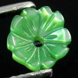 Natural Indonesian South Sea Green Mother of Pearl 6x6 MM Flower Leaf Shape M03 - Picture 1 of 6