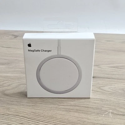 Carregador Apple MagSafe para iPhone, AirPods e muito mais - Branco (MHXH3AM/A) - Imagem 1 de 3