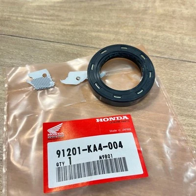 Nuevo SELLO DE ACEITE DEL CIGÜEÑAL HONDA OEM NOS / 91201-KA4-004 / 81-83 CR450R CR480 CR250 Foto 1 de 2