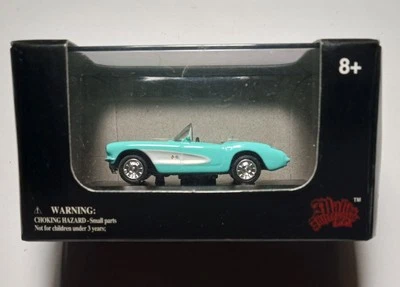 Malibu International #00118 1957 Chevrolet Corvette Turquoise/Black Interior HO - Image 1 of 4