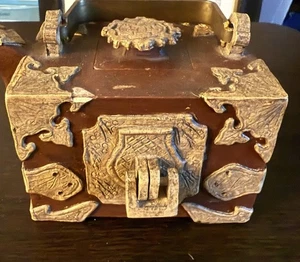 Verzierte antike Yixing Ton Qianlong gemarkt Schatzkiste Teekanne - Bild 1 von 11