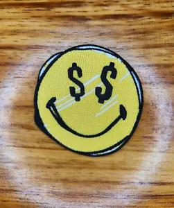Ferro da stiro emoji occhi di denaro 3" su toppa. Non serve cucire. - Foto 1 di 1