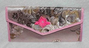 Cubierta o soporte para chequera Kelly Nishimoto - rosa - Imagen 1 de 8