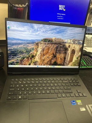 HP Omen 16 i7-13700HX RTX 4070 16GB 2TB 990 Pro SSD 240Hz 16” Gaming Laptop - Image 1 of 4