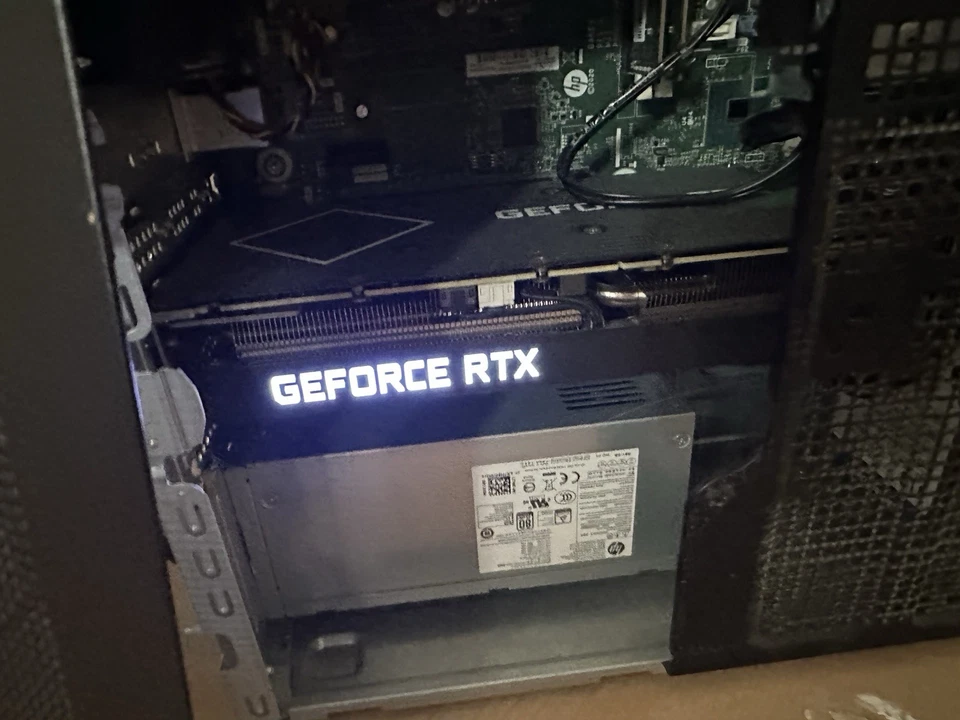 HP GeForce RTX 3060 Ti , 8 GB (Gebraucht) - Bild 1 von 1