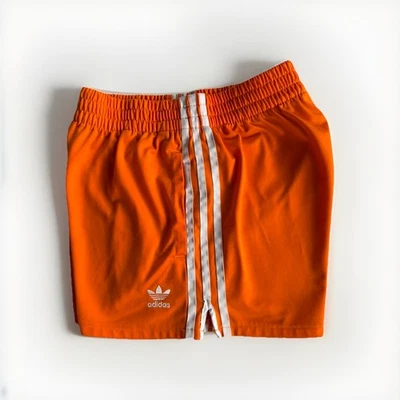 🧡 Pantalones Cortos Atléticos Adidas Para Mujer S Naranja/Blanco Rayas Bolsillos Trifolio Foto 1 de 4