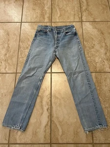 Pantalones de mezclilla vintage Levis Jeans para hombre 30x31 azul 501 calce recto oeste de EE. UU. AÑOS 90 - Imagen 1 de 11