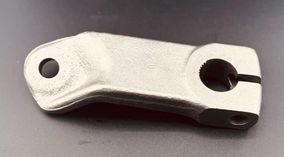 1969-87 Chevrolet GMC Trucks 4X4 used power steering pitman arm GMT 9828A - Image 1 of 4