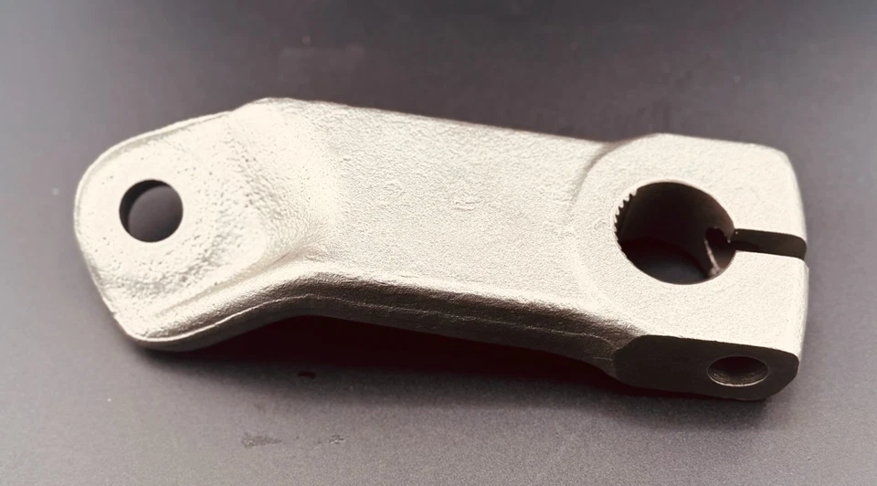 1969-87 Chevrolet GMC Trucks 4X4 used power steering pitman arm GMT 9828A — 第 1/4 张图片