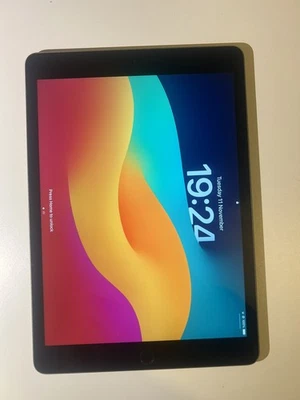 Apple iPad 8th Generation 2020 128GB, Wi-Fi, 10.2" Space Grey - Image 1 of 4