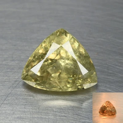 4.94 Ct Trillion 11.6 x 9.5 MM 100% Natural Olive Green to Red Turkey Diaspore - Image 1 of 4