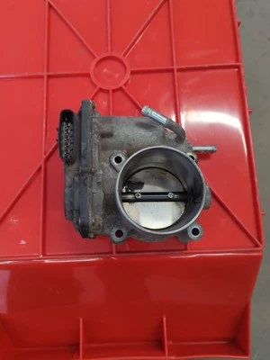 Carrocería del acelerador Subaru Forester 2014 2015 2016 2017 2018 16112AA380 OEM Foto 1 de 4