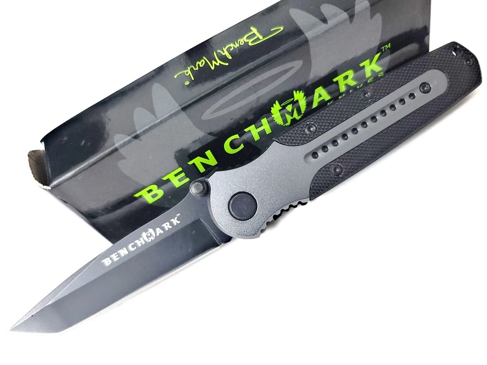 Cuchillo plegable táctico pequeño Benchmark, Linerlock longitud total: 6,5" Foto 1 de 4